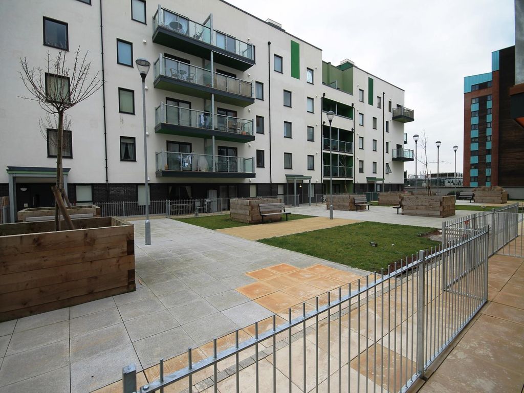 Property photo 1 of 12 Main Page