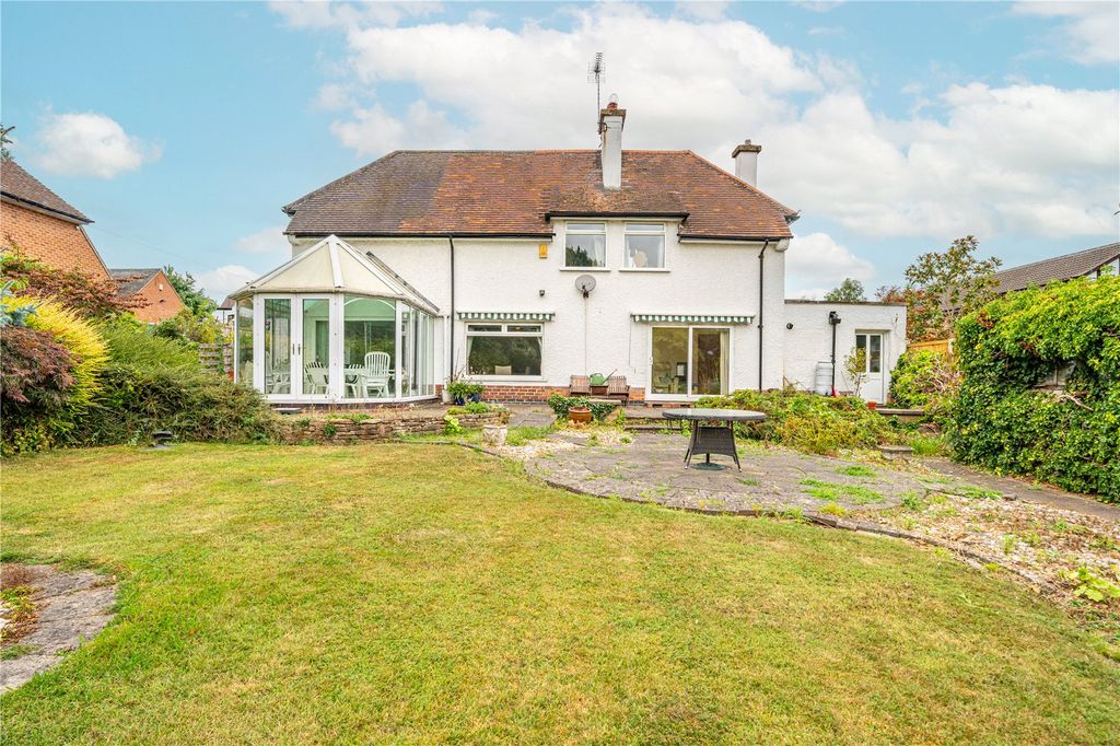 Property photo 1 of 35 Picture No. 32