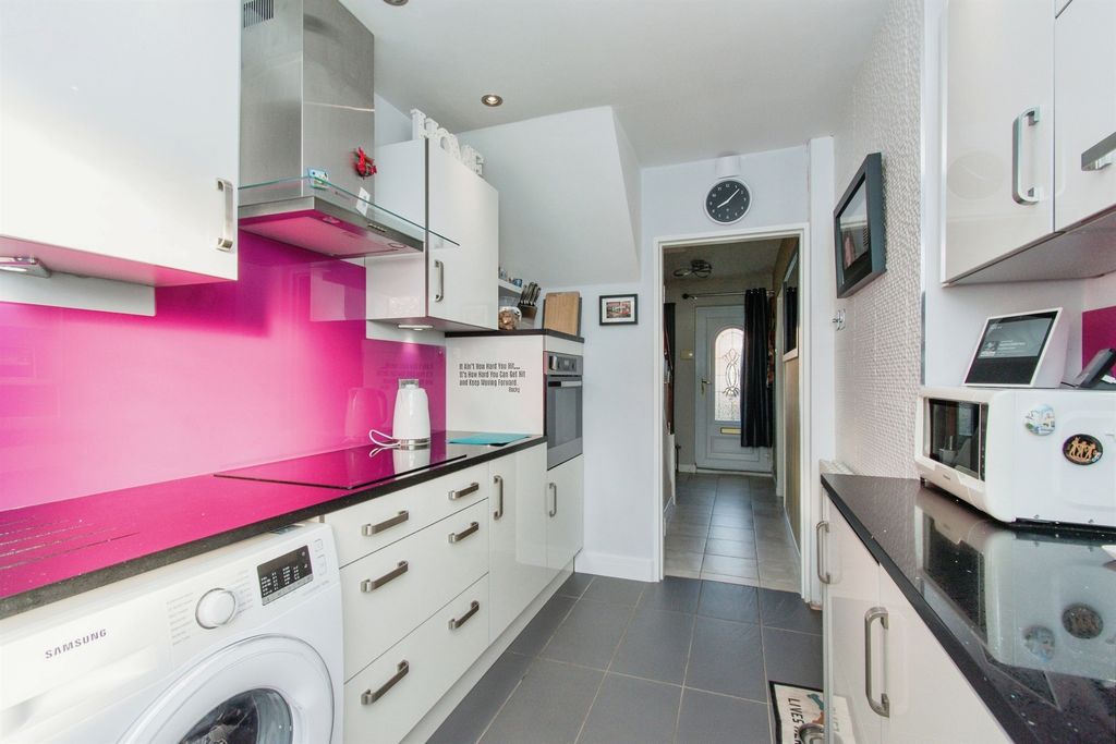 Property photo 2 of 15