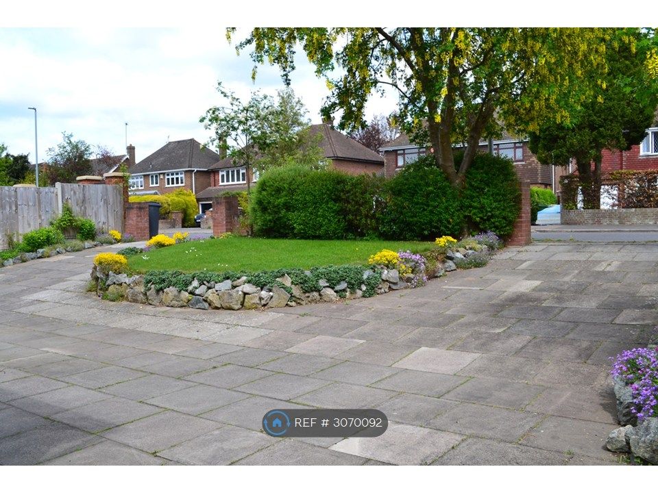 Property photo 1 of 35