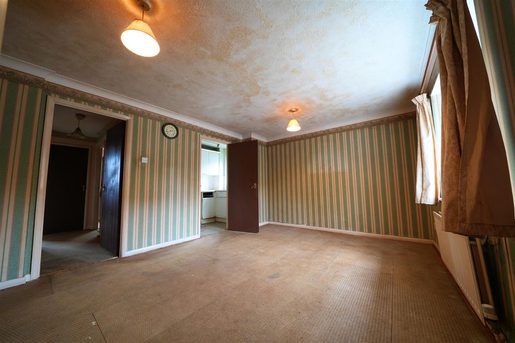 Property photo 3 of 9 Untitled Design (40).Png
