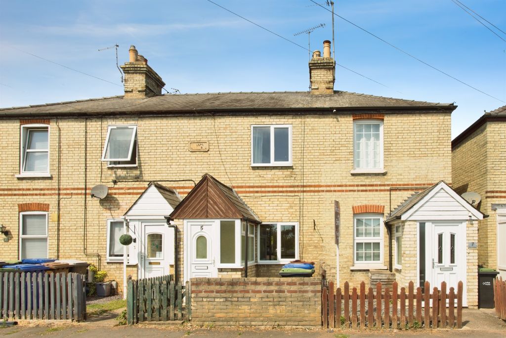 Property photo 1 of 11