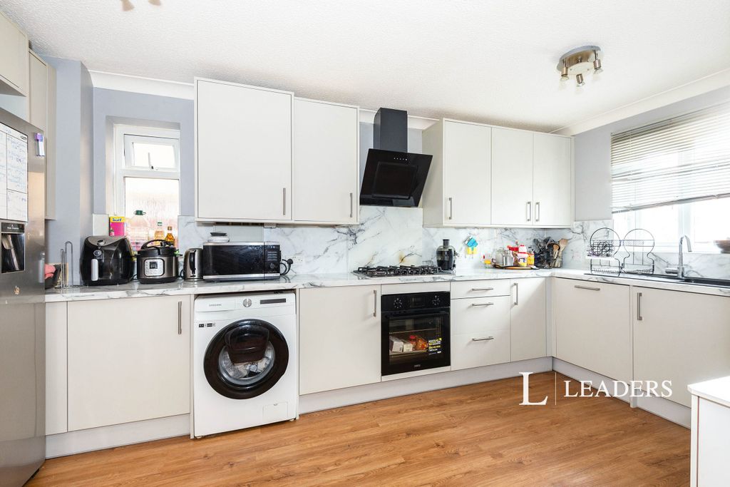 Property photo 1 of 10 Property Image