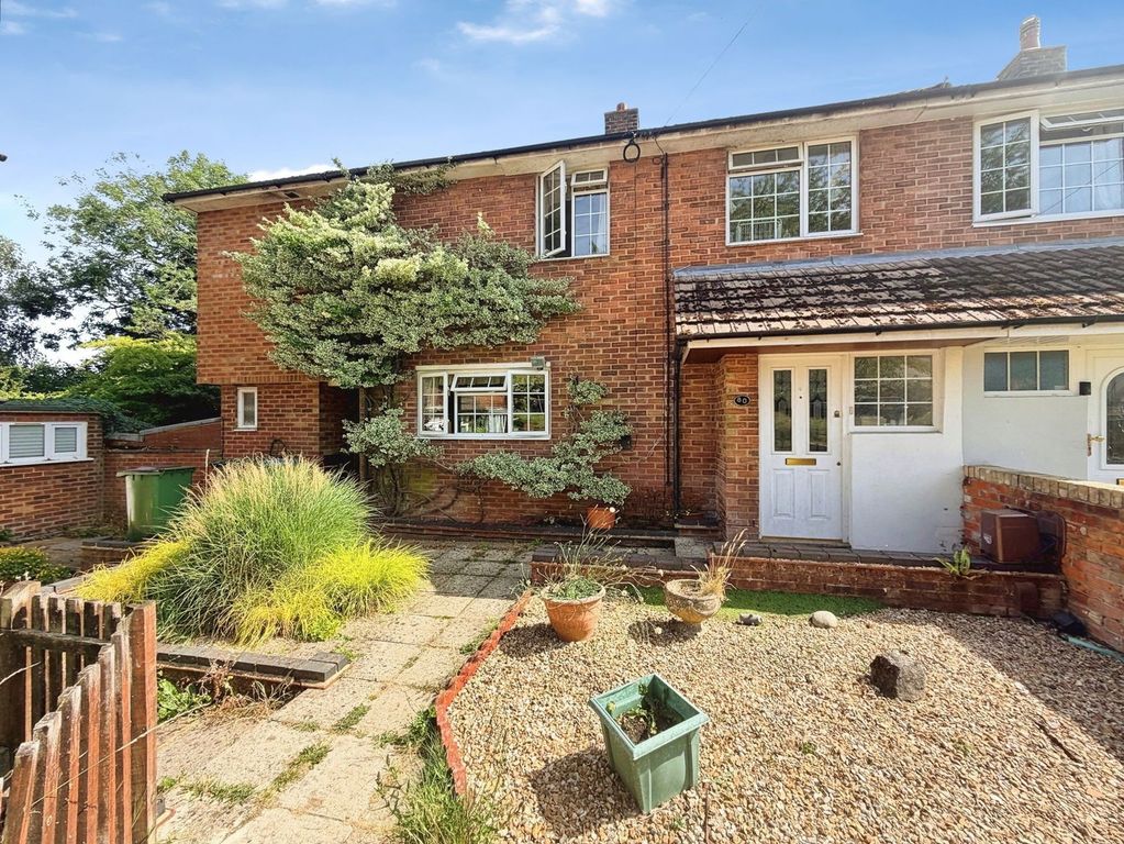 Property photo 2 of 19