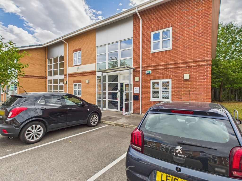 Property photo 1 of 18 Photo 24