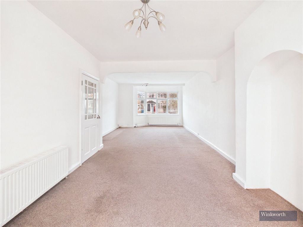 Property photo 2 of 11 Picture No. 01