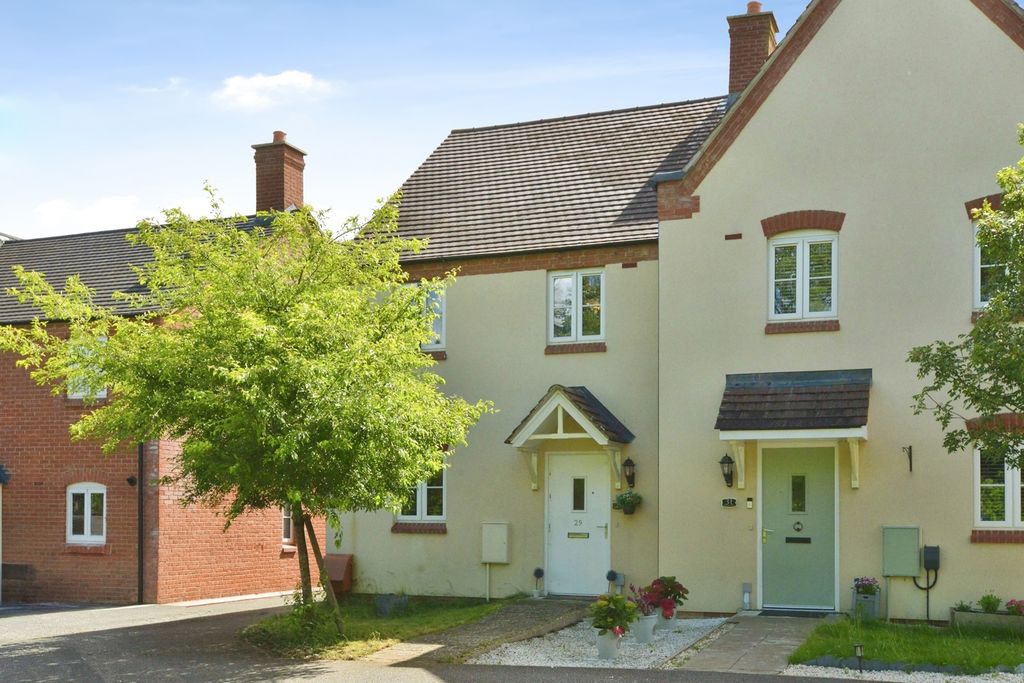 Property photo 1 of 15 Pbox-Img.Jpg
