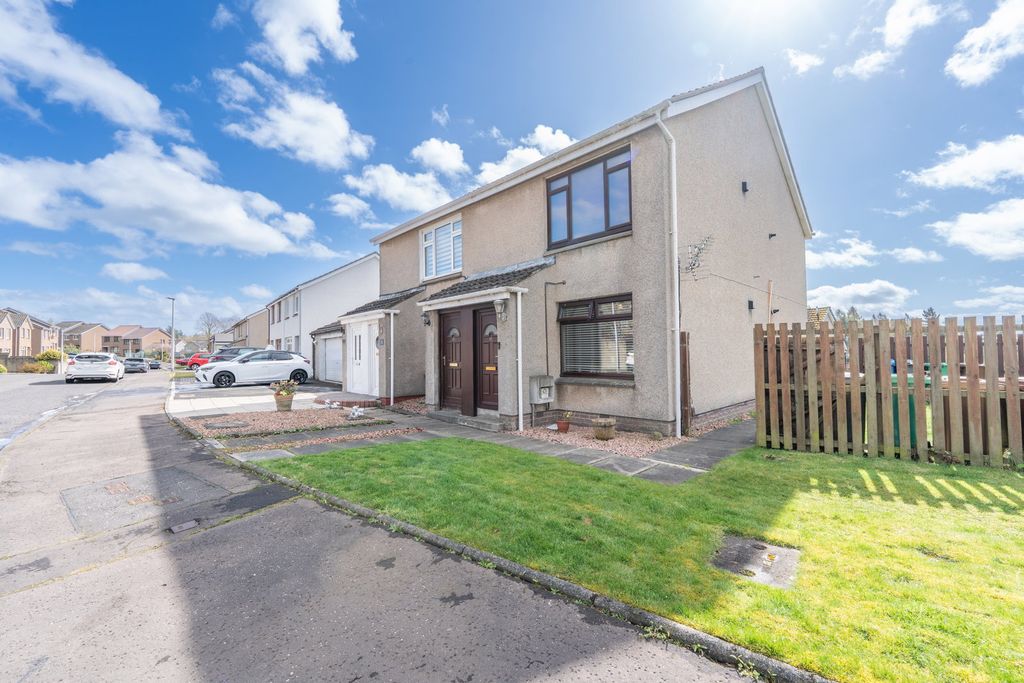 Property photo 2 of 24