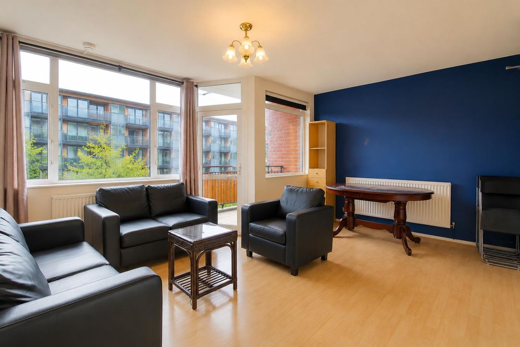Property photo 1 of 10 1
