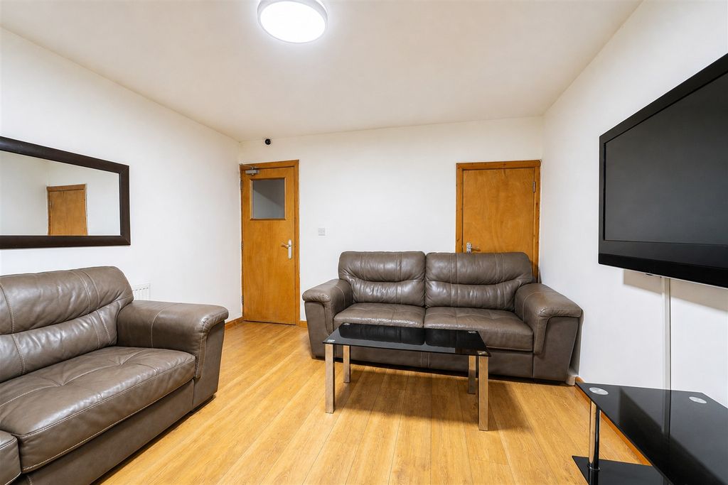 Property photo 3 of 74 Jal00727.Jpg