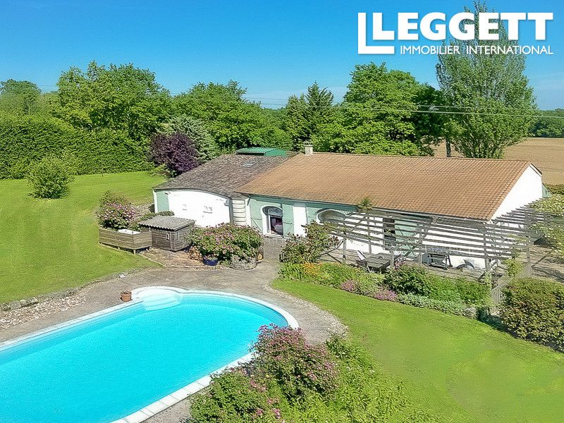 Property photo 1 of 10