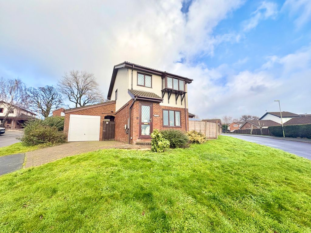 Property photo 1 of 8 Exterior