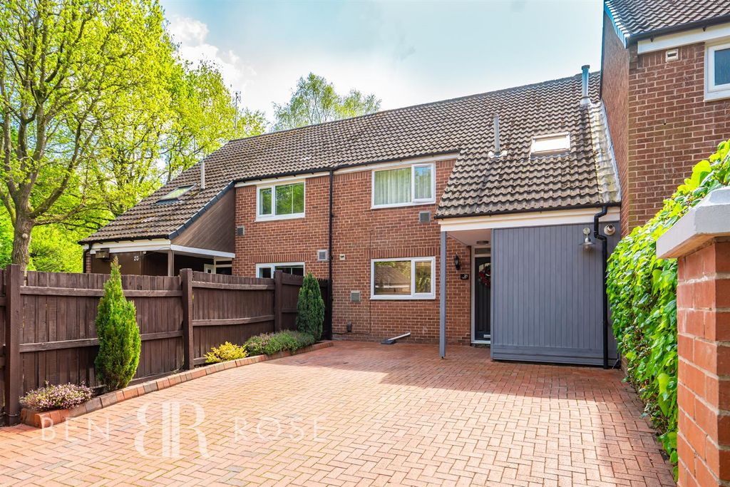 Property photo 1 of 22 Front External