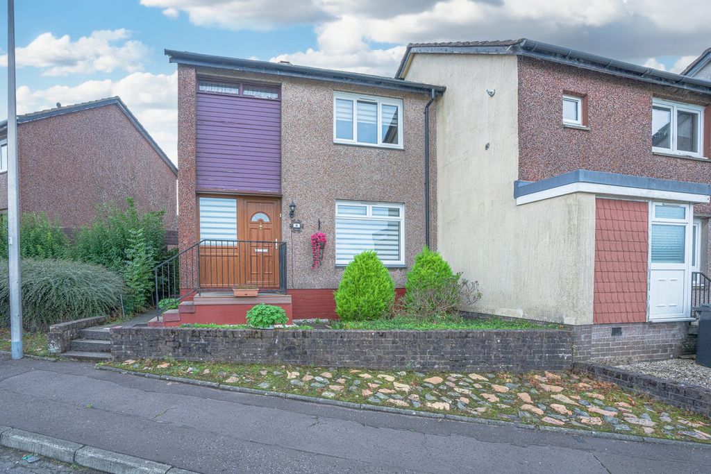 Property photo 1 of 26