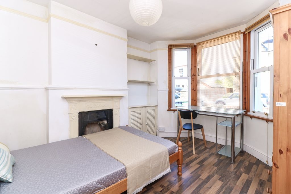 Property photo 2 of 8 66360