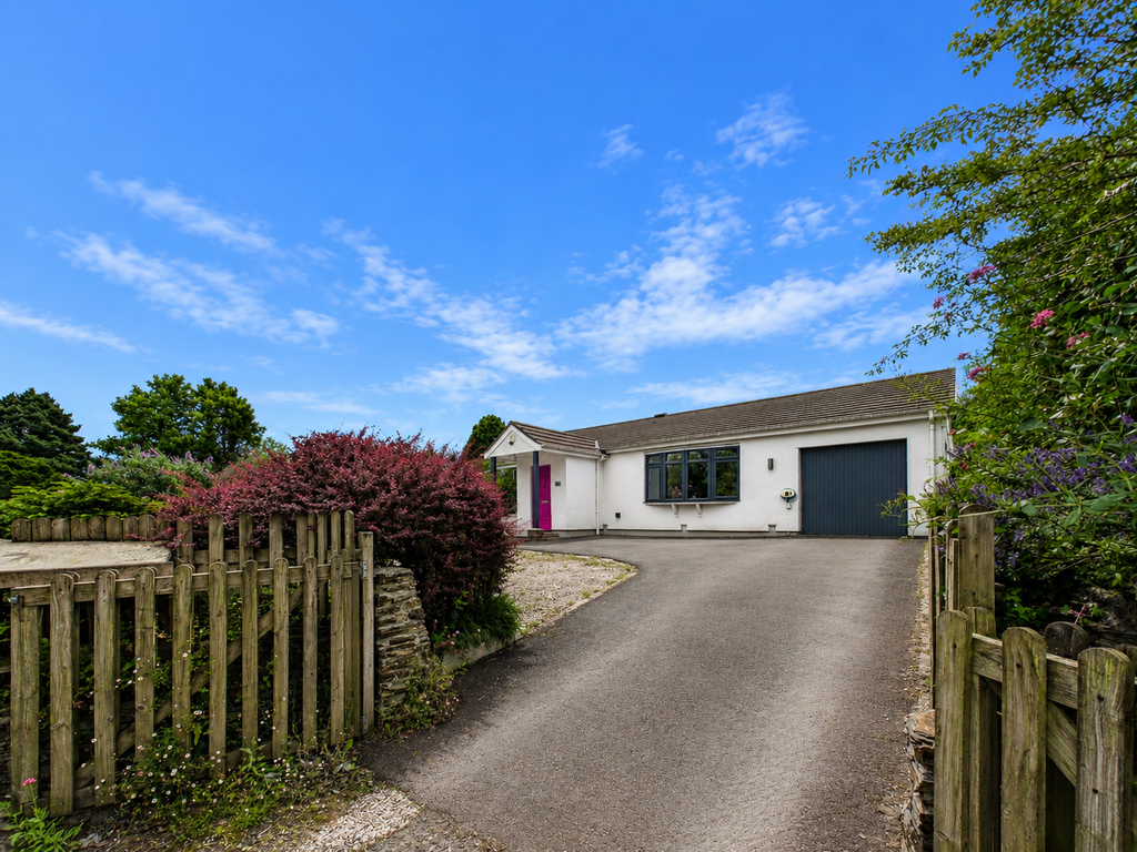 Property photo 1 of 33