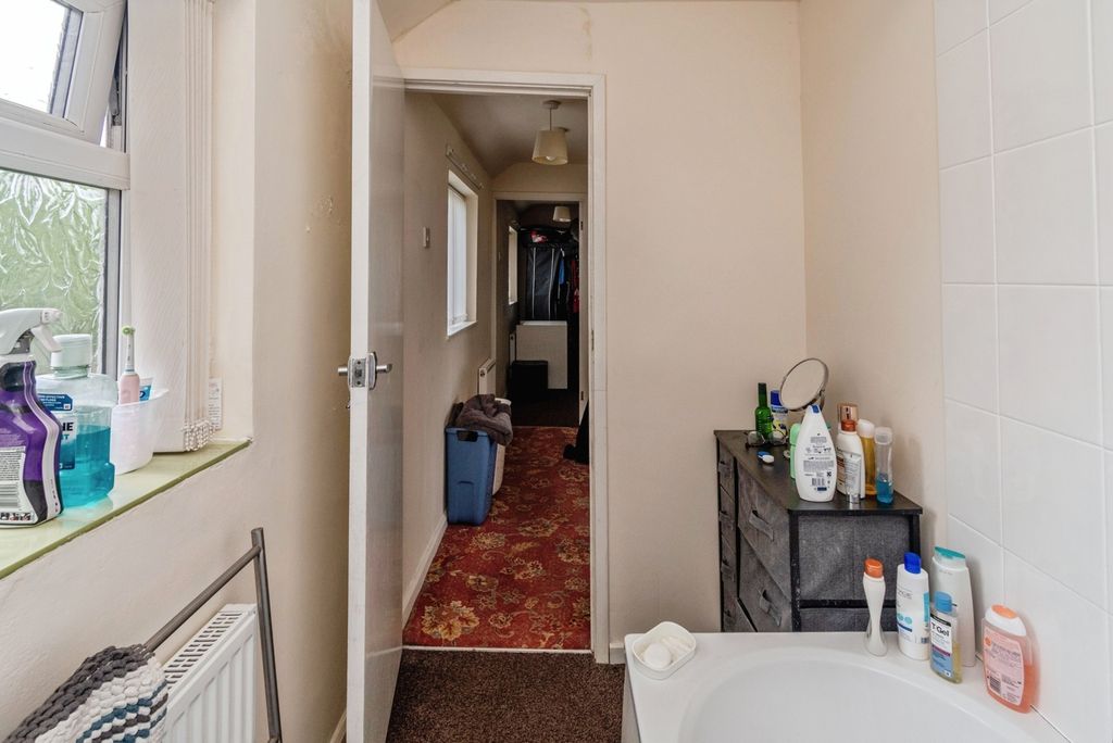 Property photo 3 of 20 Pbox-Img.Jpg