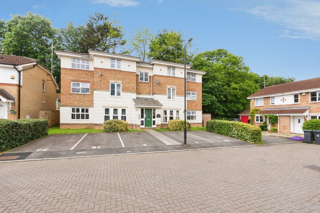 Property photo 1 of 16 Pbox-Img.Jpg