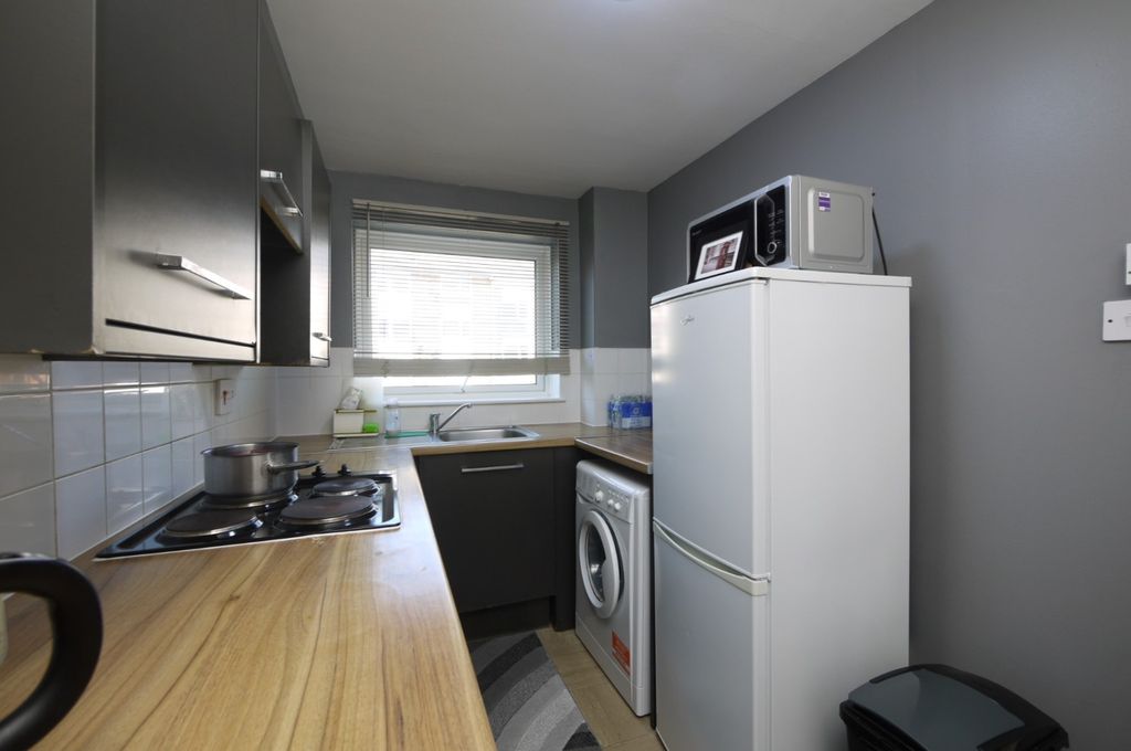 Property photo 3 of 13 2714554