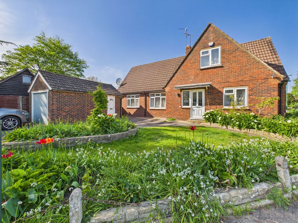Additional image 17 of 4 bed detached house to rentFarhalls Crescent, Horsham RH12