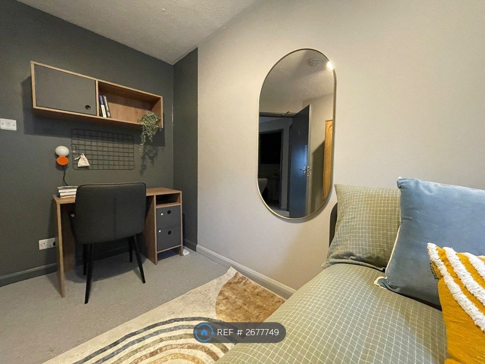 Property photo 2 of 9 New Bedroom Design