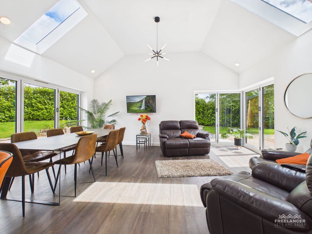 Additional image 5 of 5 bed detached house for salePillmawr Road, Newport NP20