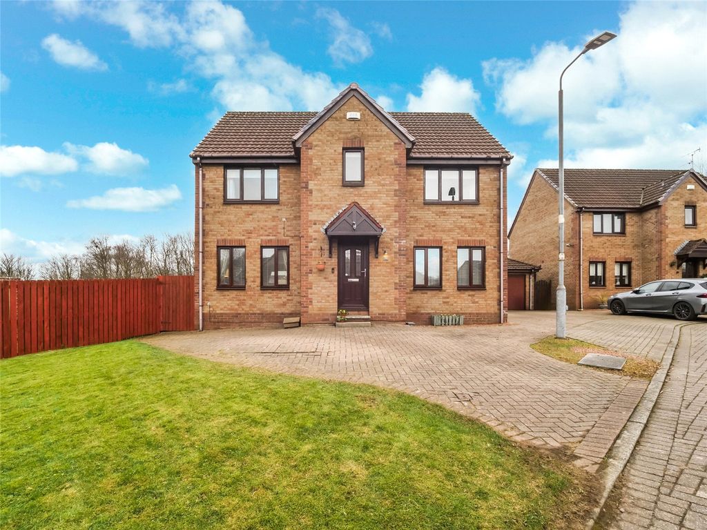 Property photo 1 of 22 Front