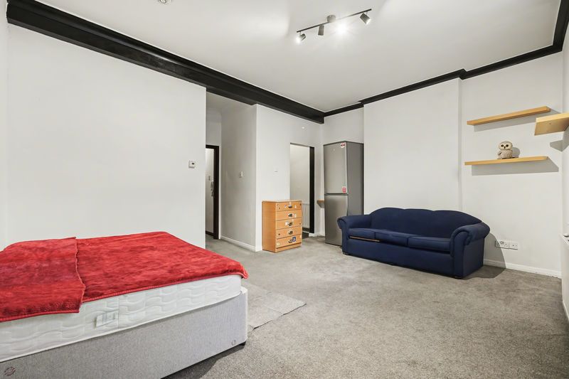 Property photo 2 of 11 Photo 5