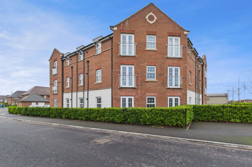 Property photo 1 of 12 Front Exterior