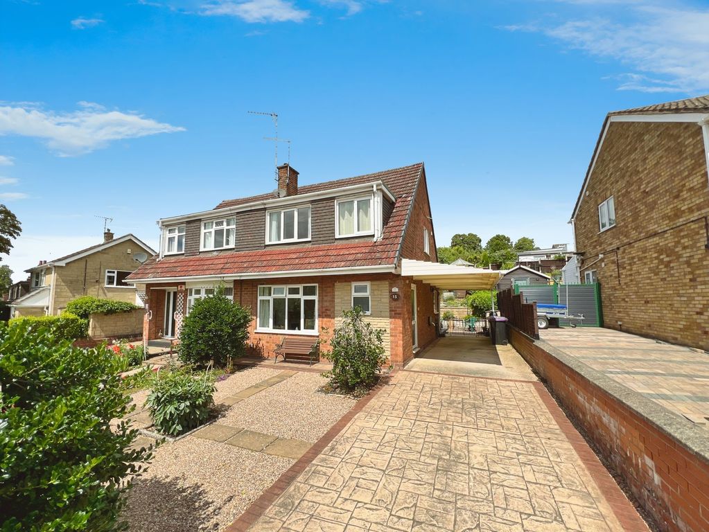 Property photo 1 of 23