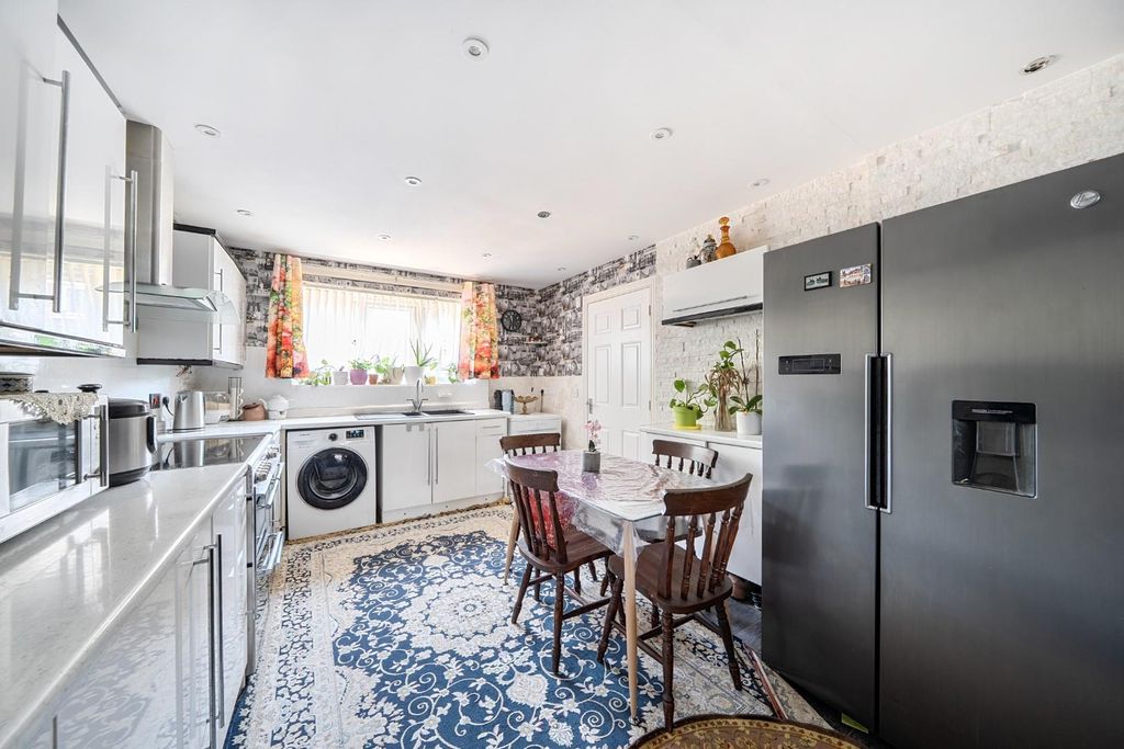Property photo 2 of 15 1-6A7c365Eaabaf-1501540 (15)-1.Jpg