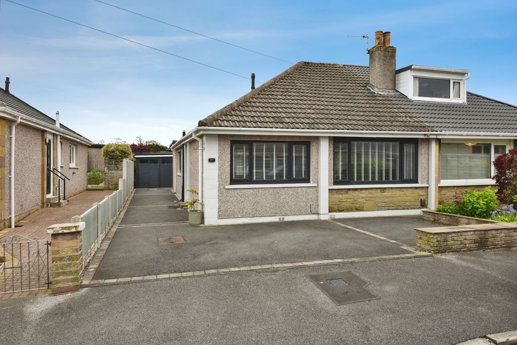 Property photo 1 of 19 Pbox-Img.Jpg