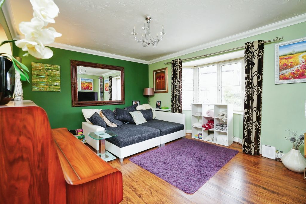 Property photo 3 of 17
