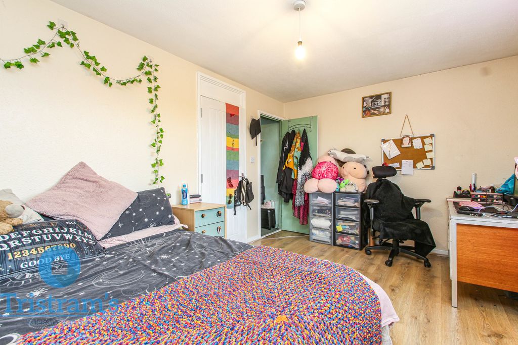 Property photo 1 of 14 Img_5925