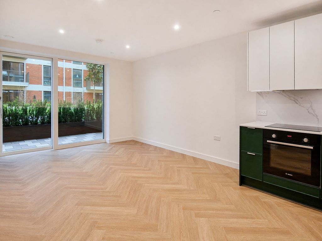 Property photo 2 of 6