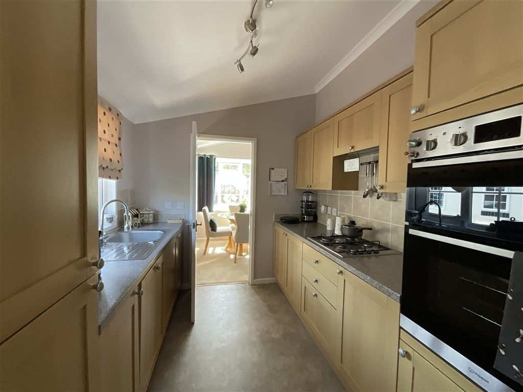 Property photo 1 of 15 Kitchen