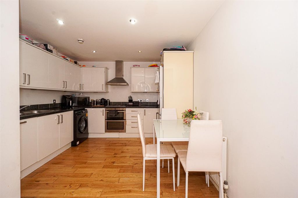 Property photo 3 of 12 Dsc05719_Alto.Jpg