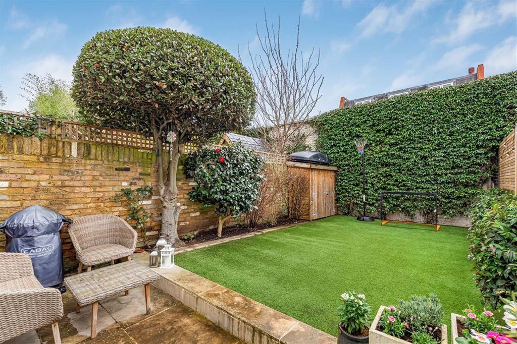 Property photo 3 of 20