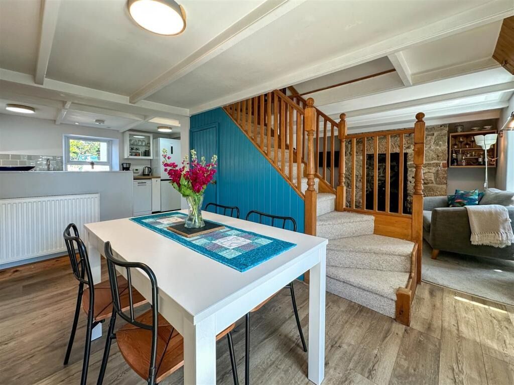 Property photo 2 of 27 4860645