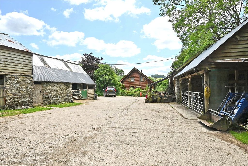 Property photo 2 of 47 Picture No. 49
