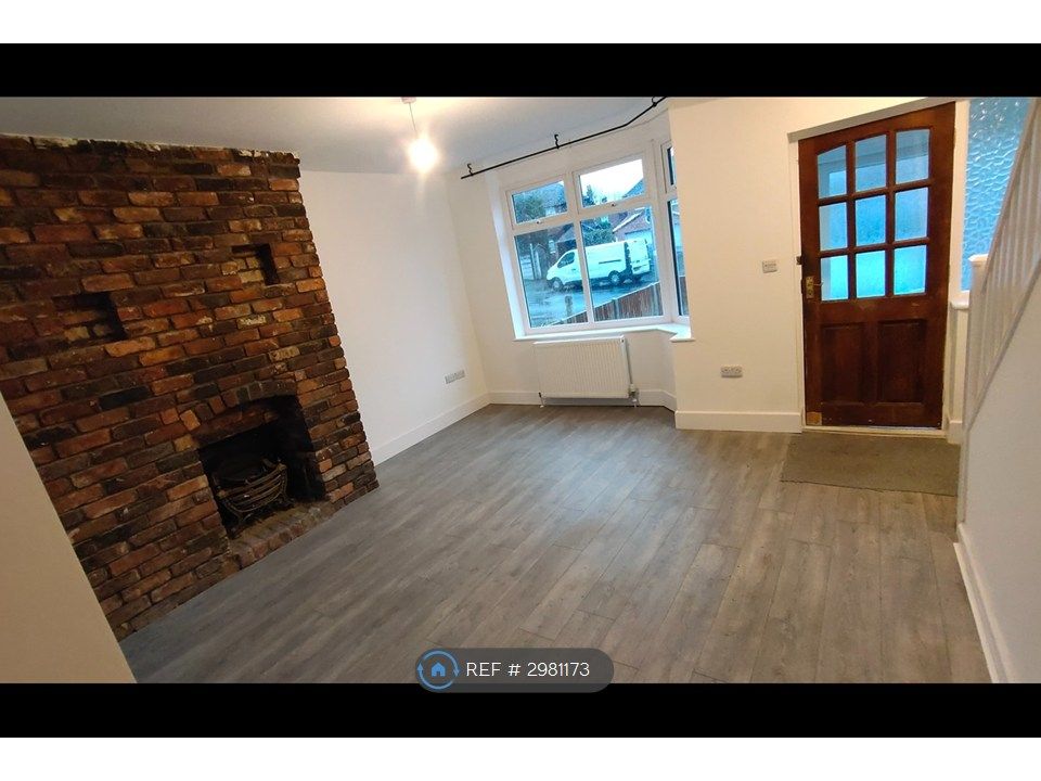 Property photo 3 of 23