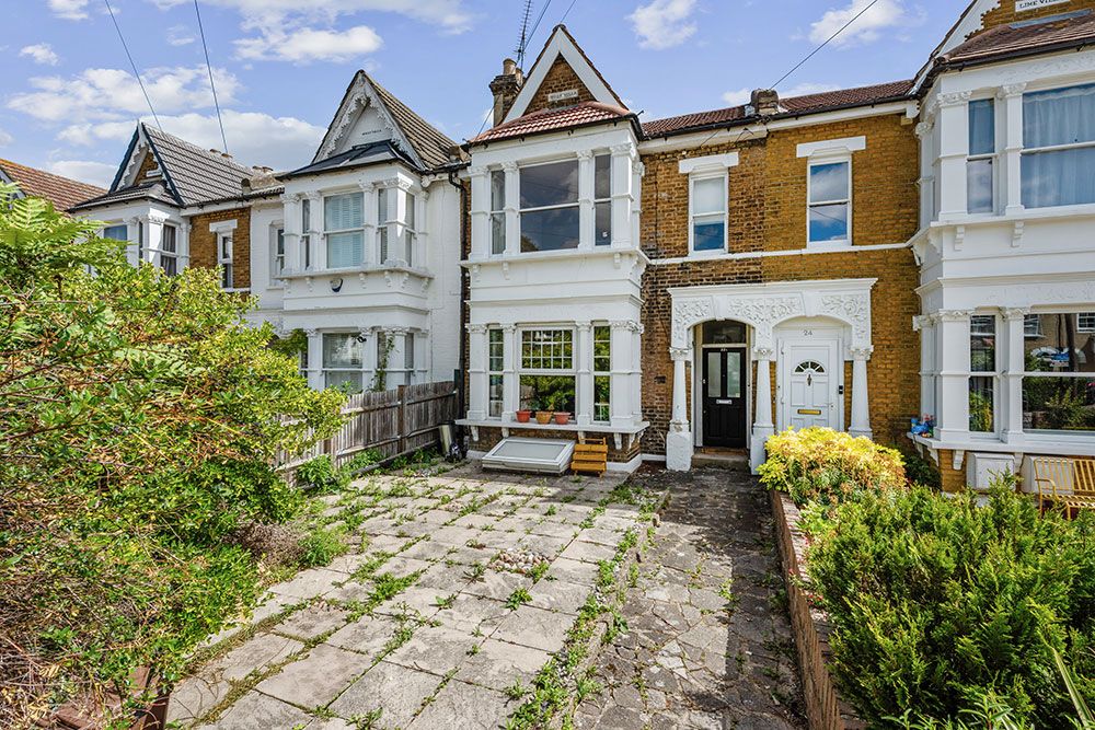 Property photo 1 of 15