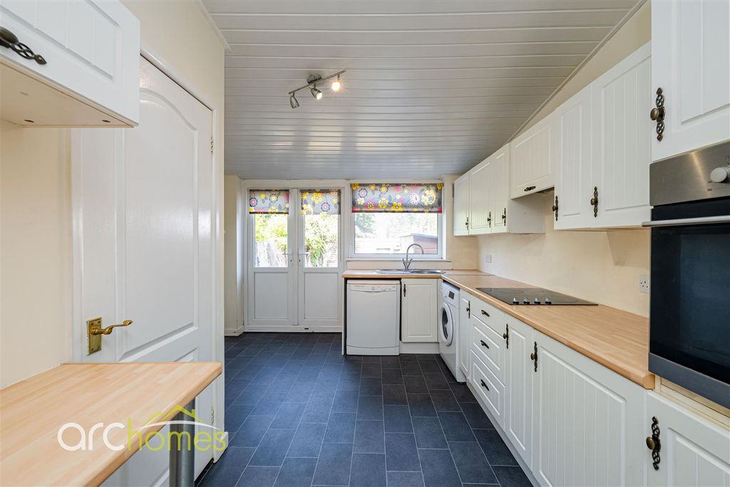 Property photo 3 of 17 Wigan-10.Jpg