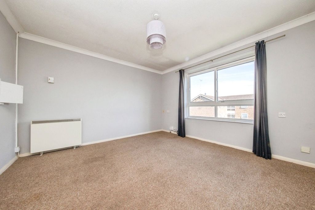 Property photo 2 of 11 Picture No. 02