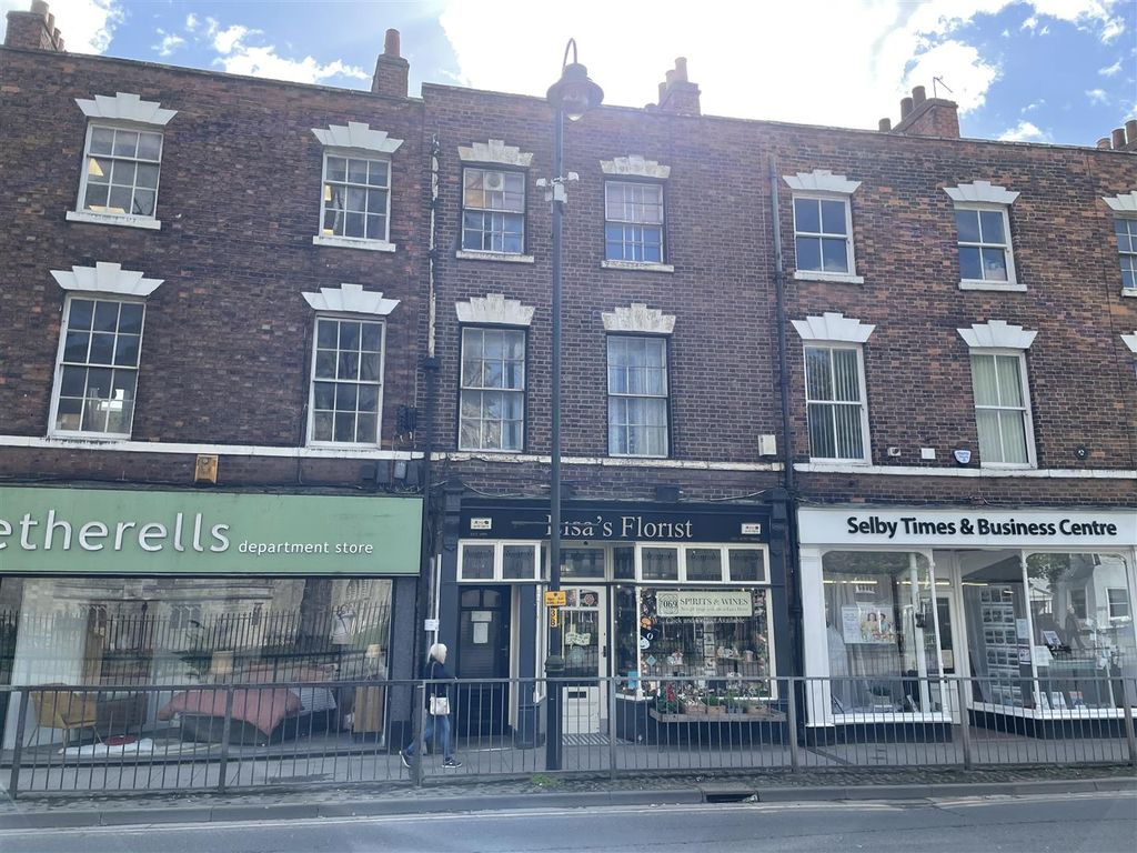 Property photo 1 of 11 Front External