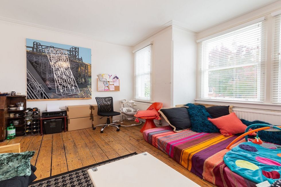 Property photo 2 of 10