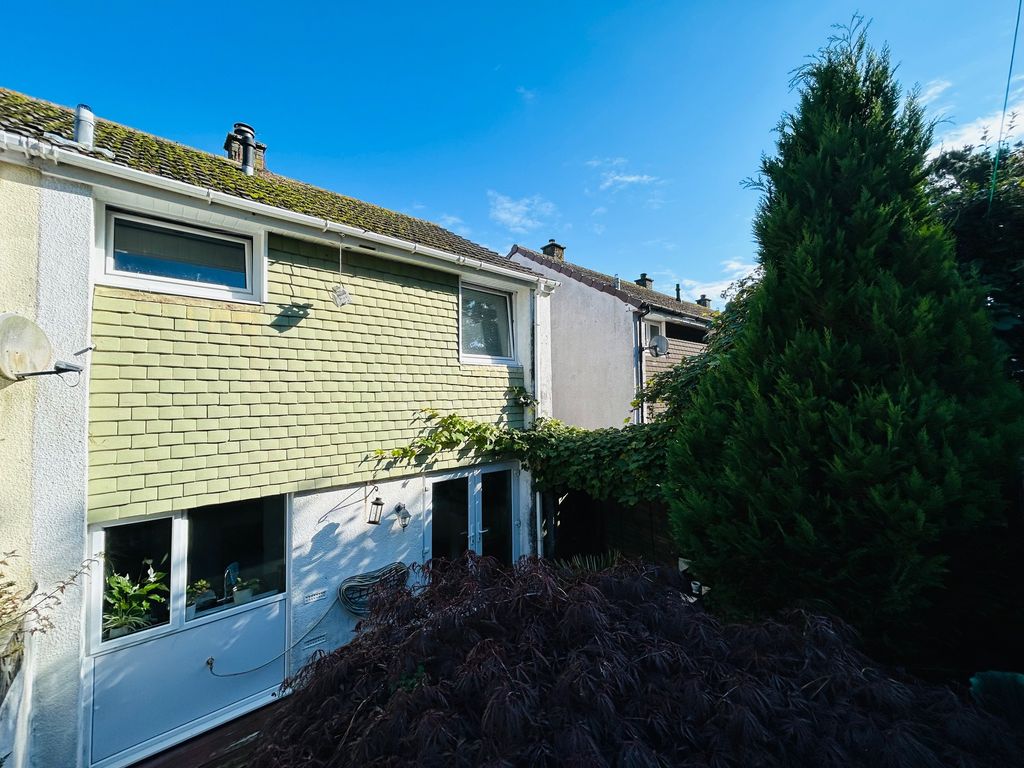 Property photo 2 of 15 Image