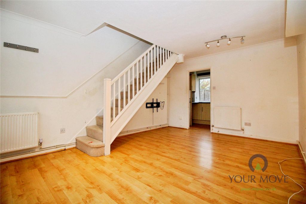 Property photo 2 of 9 Picture No. 16