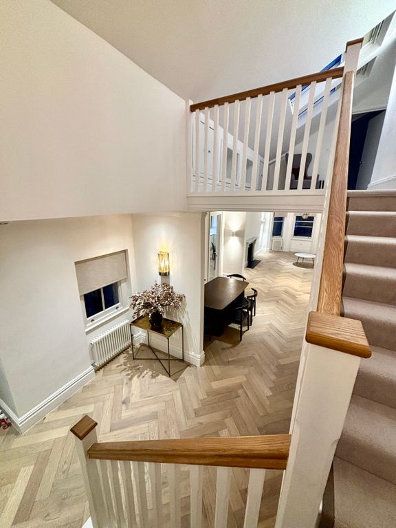 Property photo 1 of 29