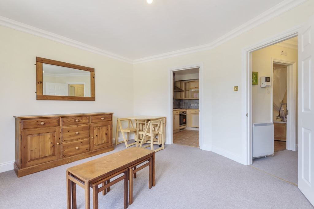 Property photo 2 of 7 892524 (2)